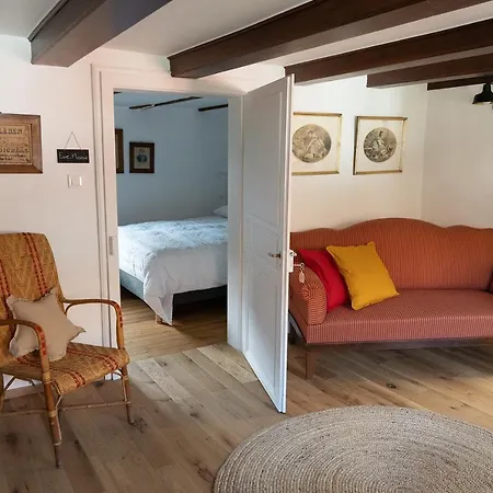 Bed & Breakfast D'hotes De Charme A La Ferme Freysz 3*