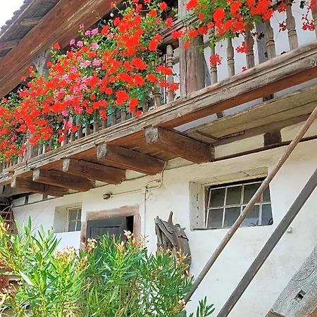 D'hotes De Charme A La Ferme Freysz 3* Quatzenheim